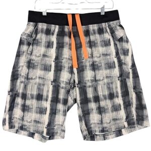 Lululemon Men’s Grid Tie Dye Shorts Plaid Black White Orange Size Small